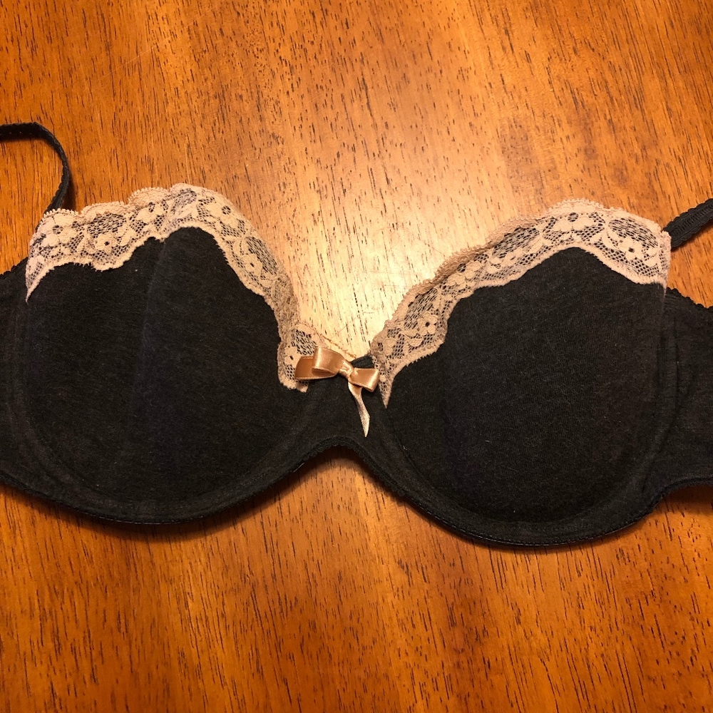 Aerie Strapless Lacey Bra